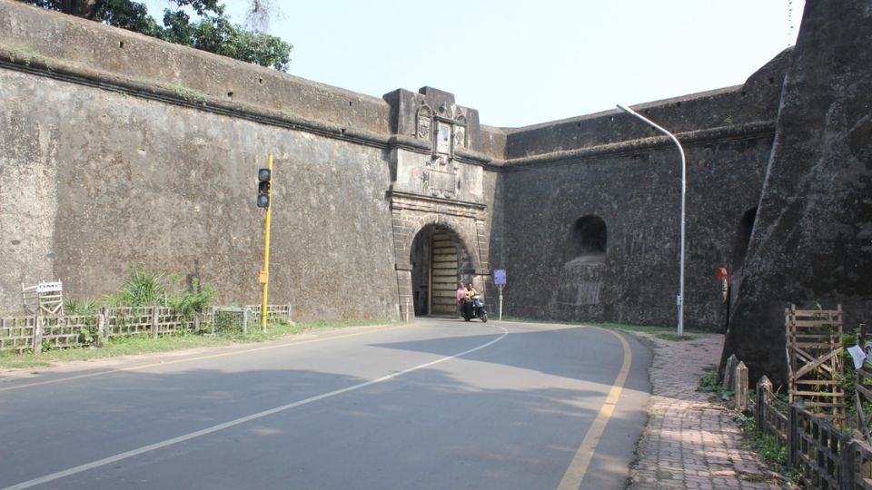 Daman Fort